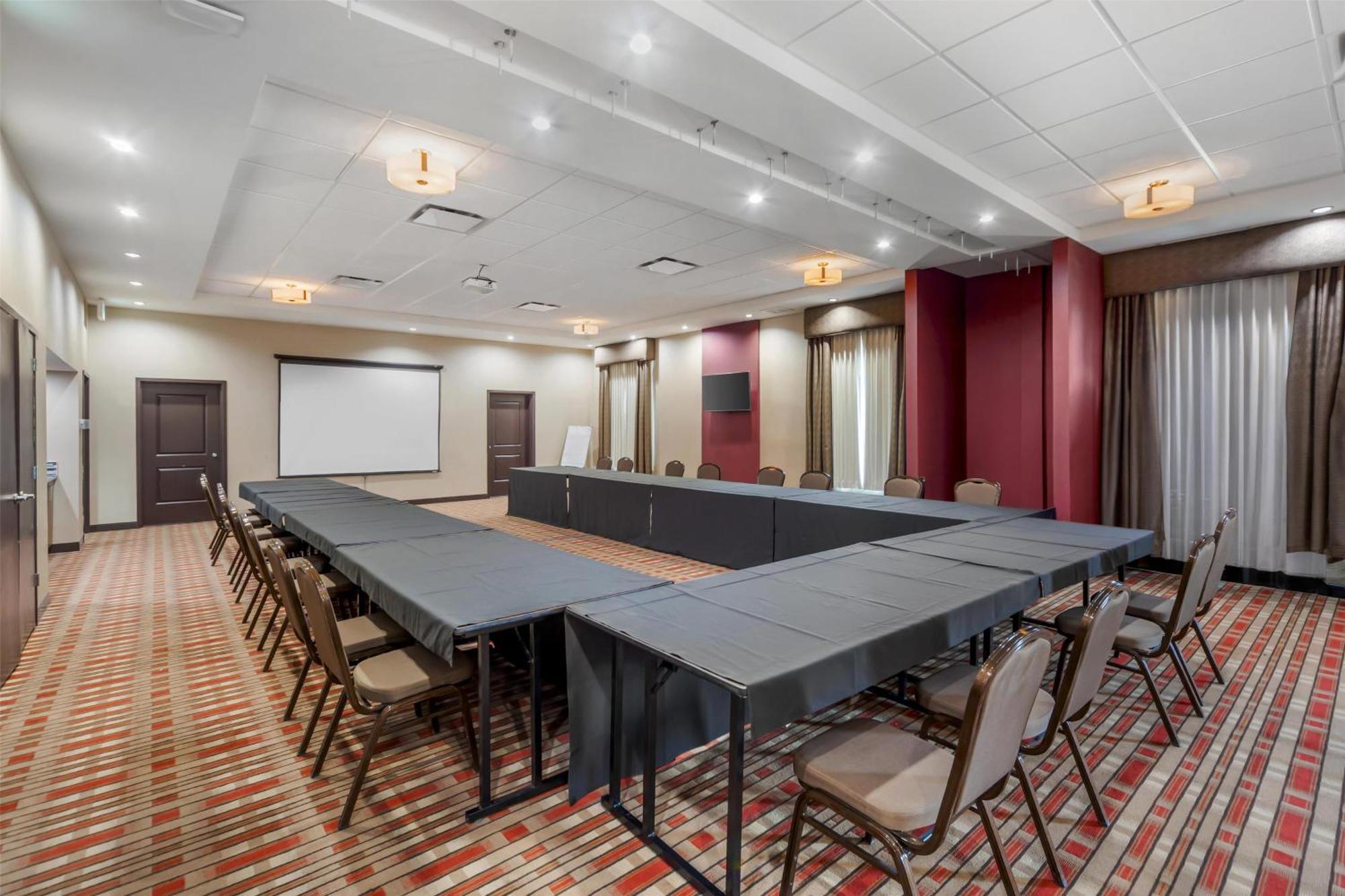 Best Western Plus Hinton Inn & Suites Dış mekan fotoğraf