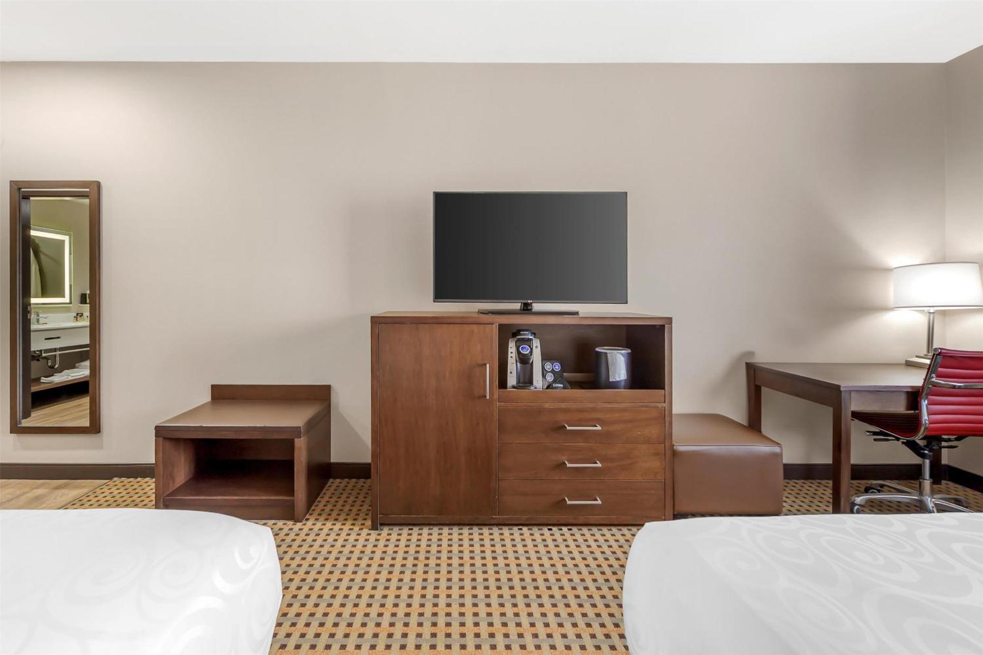 Best Western Plus Hinton Inn & Suites Dış mekan fotoğraf