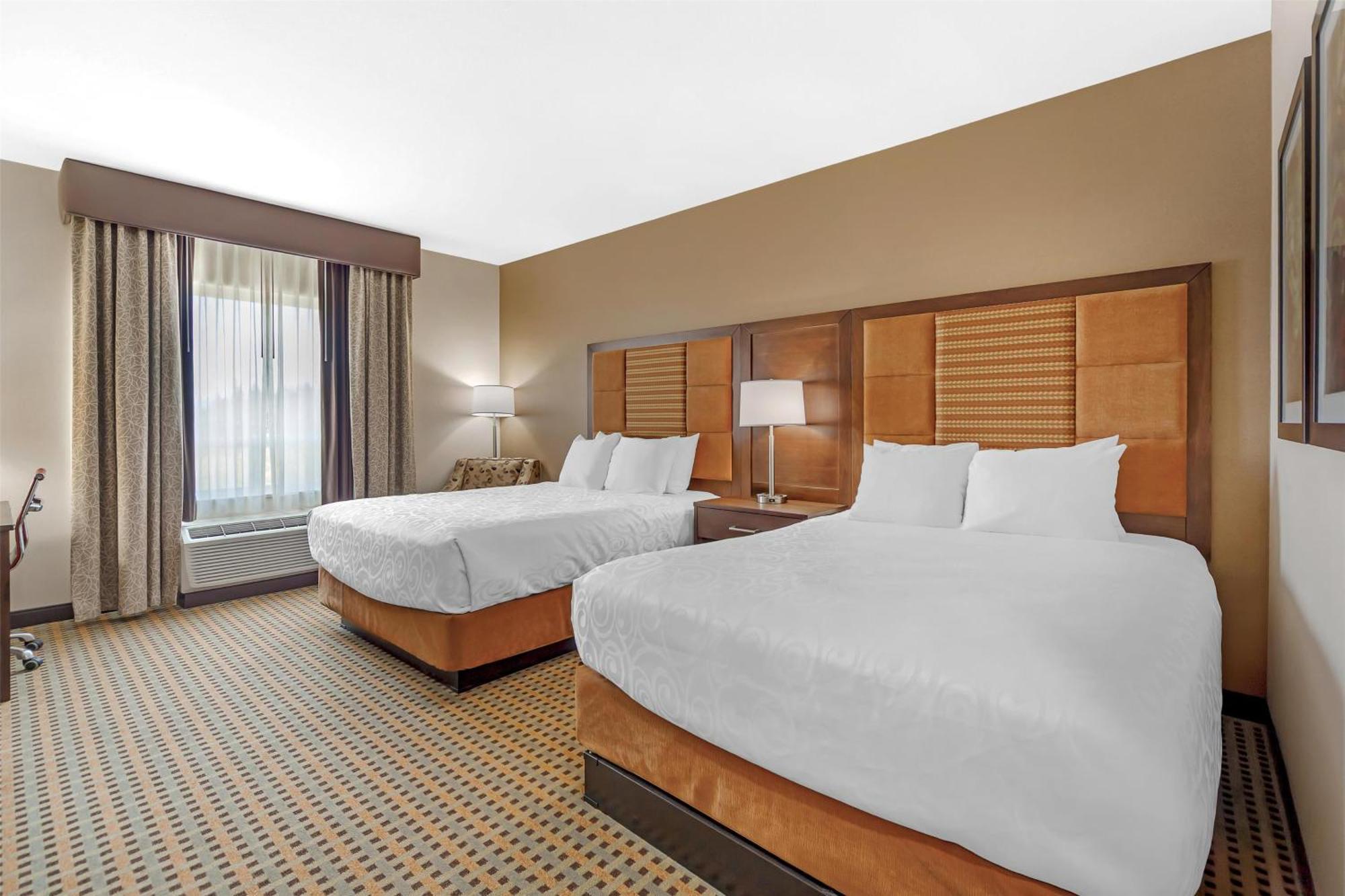 Best Western Plus Hinton Inn & Suites Dış mekan fotoğraf