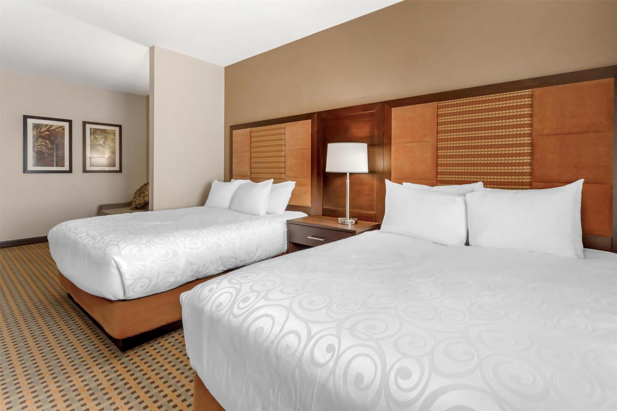 Best Western Plus Hinton Inn & Suites Dış mekan fotoğraf
