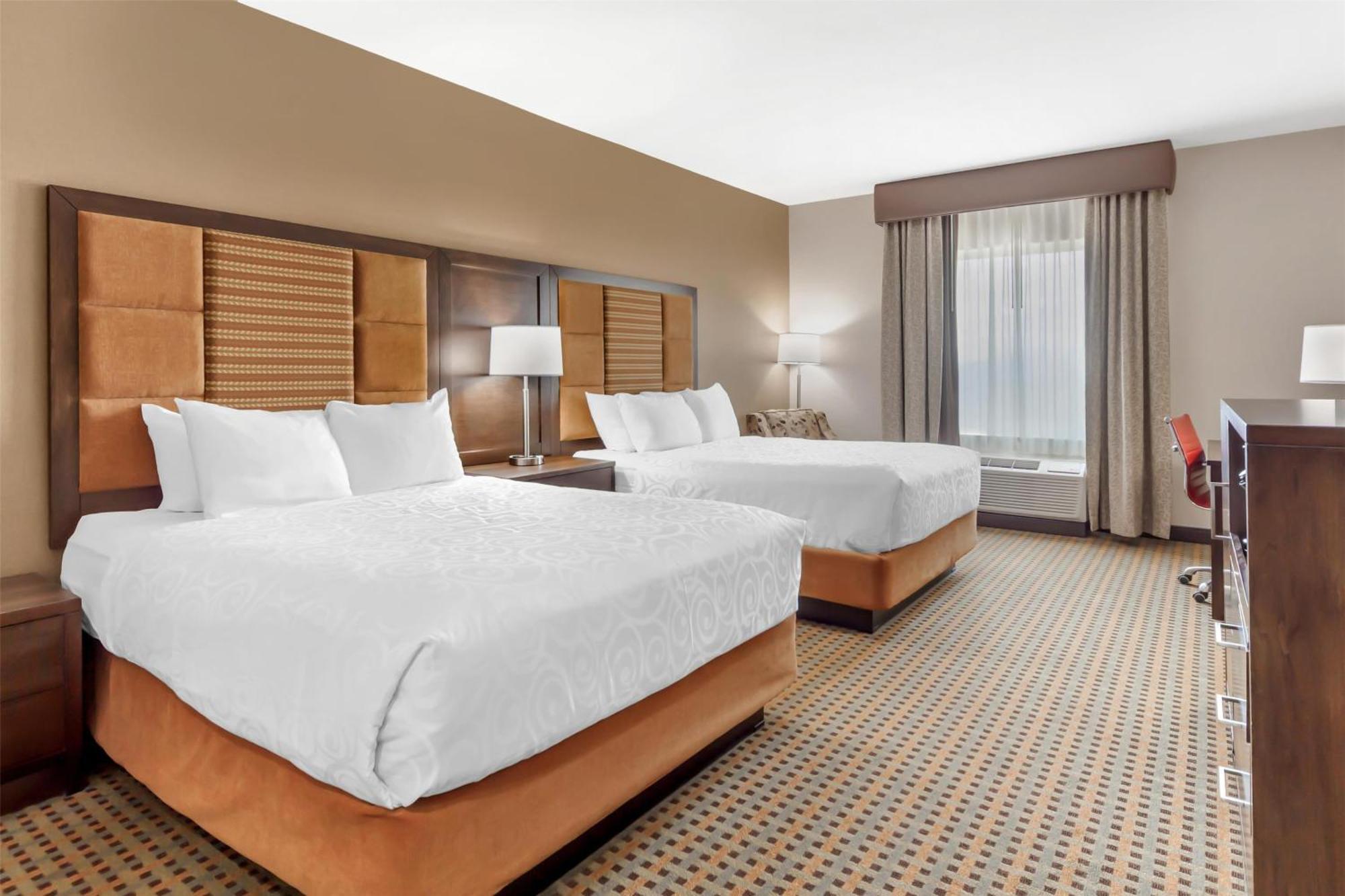 Best Western Plus Hinton Inn & Suites Dış mekan fotoğraf