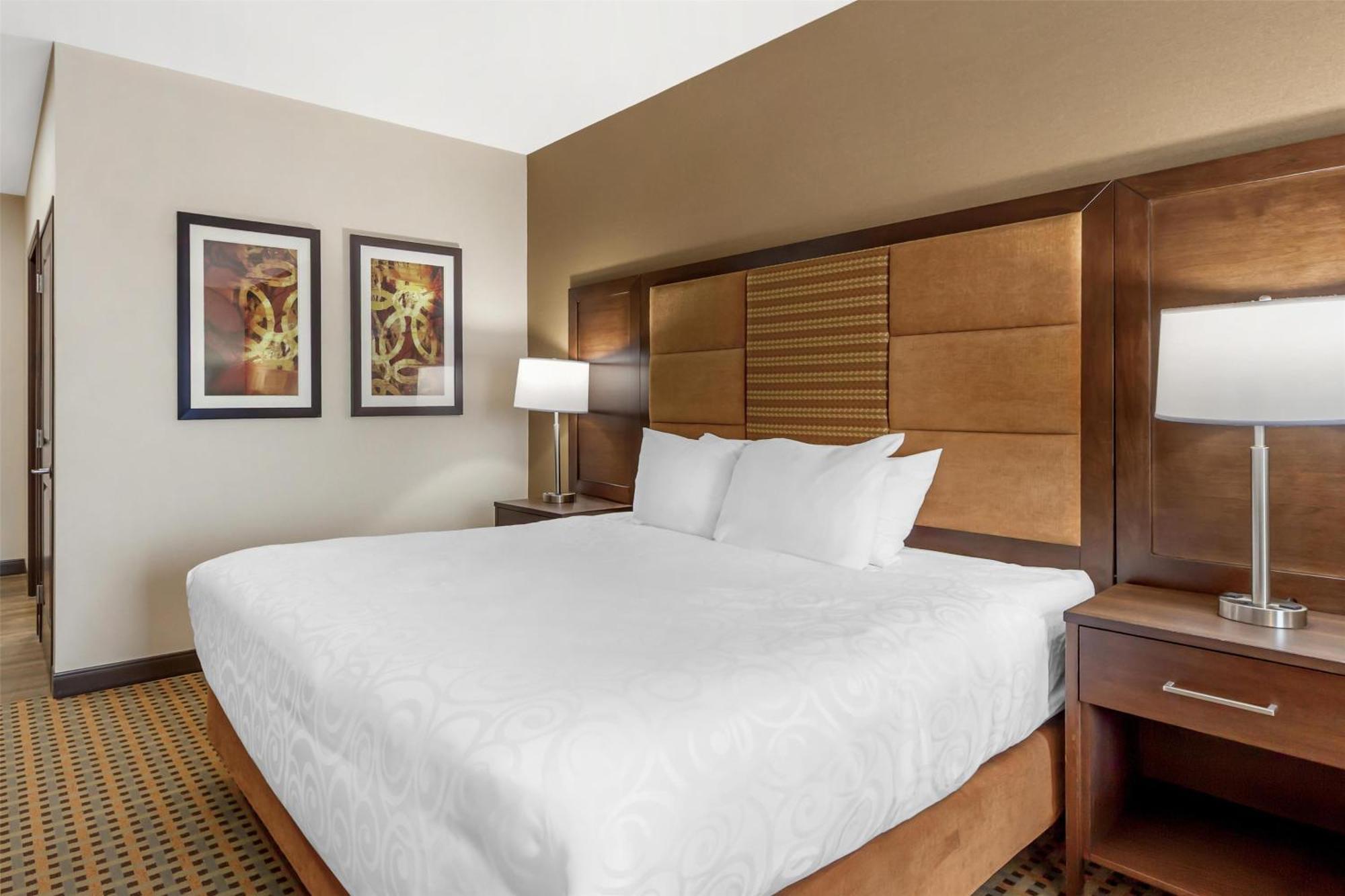 Best Western Plus Hinton Inn & Suites Dış mekan fotoğraf